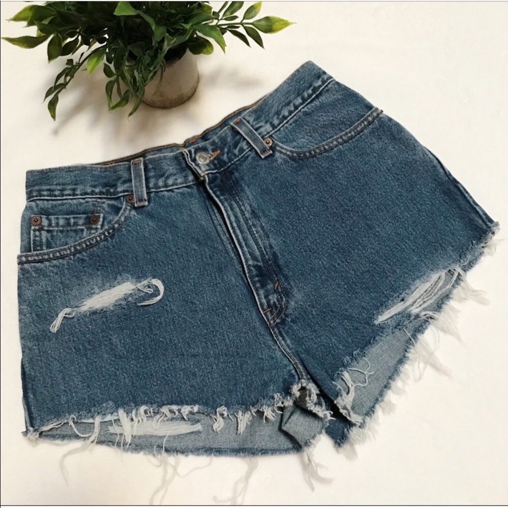 Levi’s Vintage High Rise Shorts